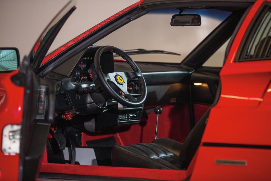  Ferrari 328 GTS Red 1989 года  (фото 4 из 20)